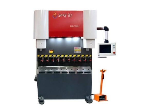 豐科機械創新純電伺服折彎機，乘勢折彎機節能環保新時代? 